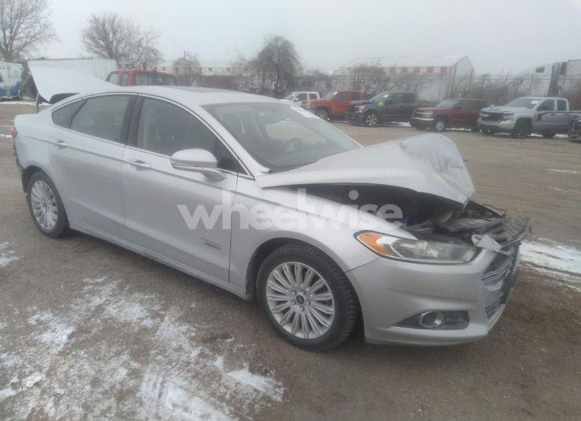 2014 Ford Fusion ENERGI SE LUXURY (VIN 3FA6P0PU2ER111645) main photo