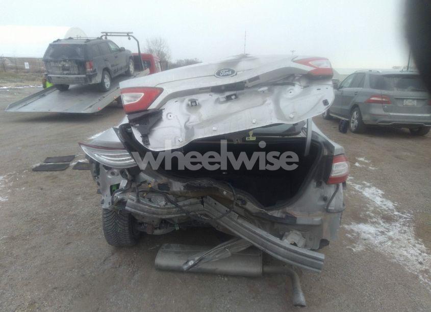 Photo 17 of 2014 Ford Fusion ENERGI SE LUXURY (VIN 3FA6P0PU2ER111645)