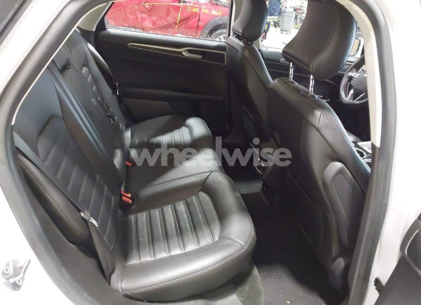 Photo 8 of 2016 Ford Fusion ENERGI SE LUXURY (VIN 3FA6P0PU2GR182394)