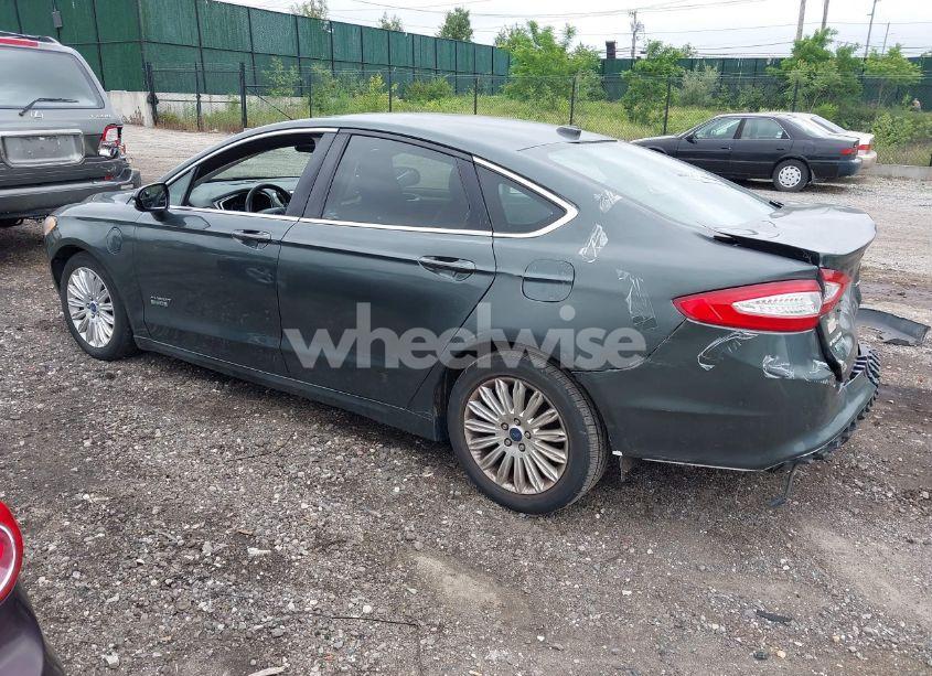 Photo 3 of 2016 Ford Fusion ENERGI SE LUXURY (VIN 3FA6P0PU2GR189295)