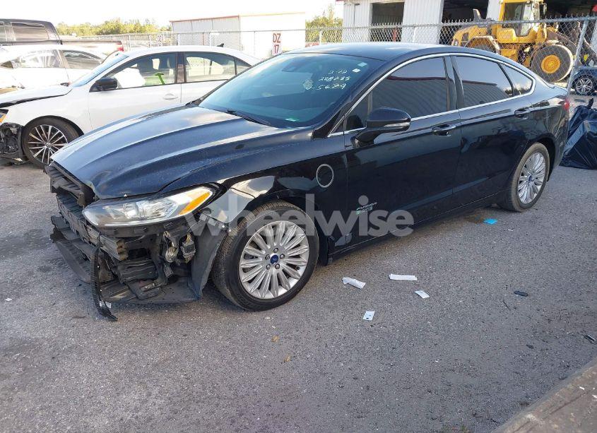 Photo 2 of 2016 Ford Fusion ENERGI SE LUXURY (VIN 3FA6P0PU2GR295679)