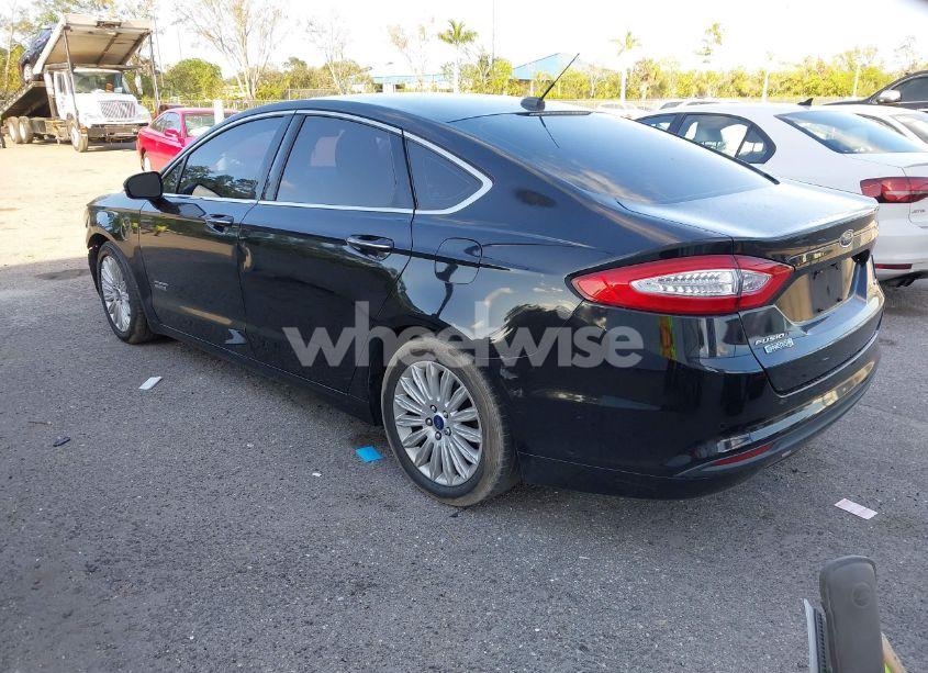 Photo 3 of 2016 Ford Fusion ENERGI SE LUXURY (VIN 3FA6P0PU2GR295679)