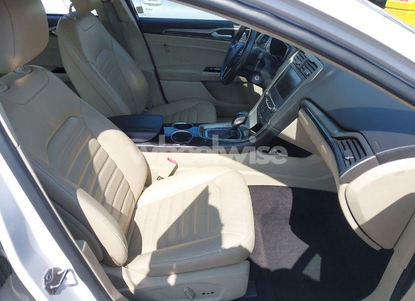 Photo 5 of 2013 Ford Fusion ENERGI SE LUXURY (VIN 3FA6P0PU3DR260452)