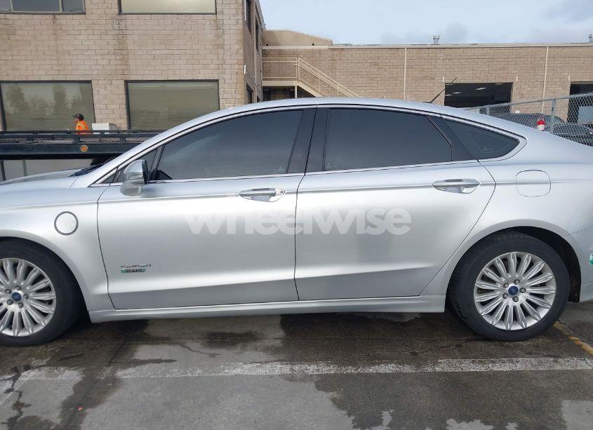 Photo 15 of 2014 Ford Fusion ENERGI SE LUXURY (VIN 3FA6P0PU3ER227663)
