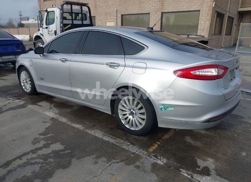 Photo 3 of 2014 Ford Fusion ENERGI SE LUXURY (VIN 3FA6P0PU3ER227663)