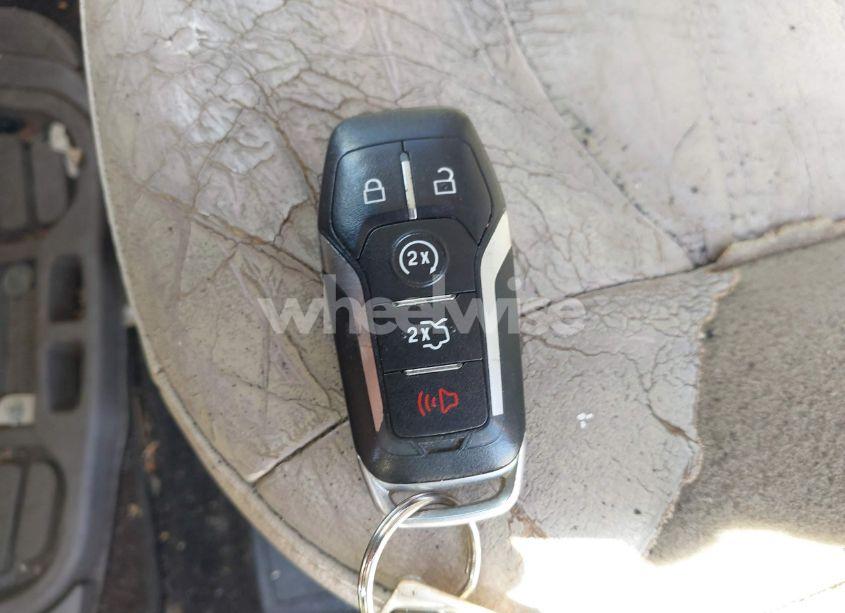 Photo 11 of 2015 Ford Fusion ENERGI SE LUXURY (VIN 3FA6P0PU3FR190180)