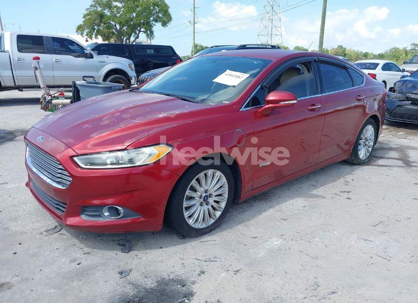 Photo 2 of 2015 Ford Fusion ENERGI SE LUXURY (VIN 3FA6P0PU3FR190180)