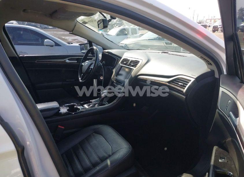 Photo 5 of 2014 Ford Fusion ENERGI SE LUXURY (VIN 3FA6P0PU4ER357080)