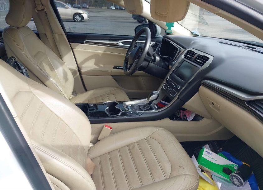 Photo 5 of 2016 Ford Fusion ENERGI SE LUXURY (VIN 3FA6P0PU4GR162373)