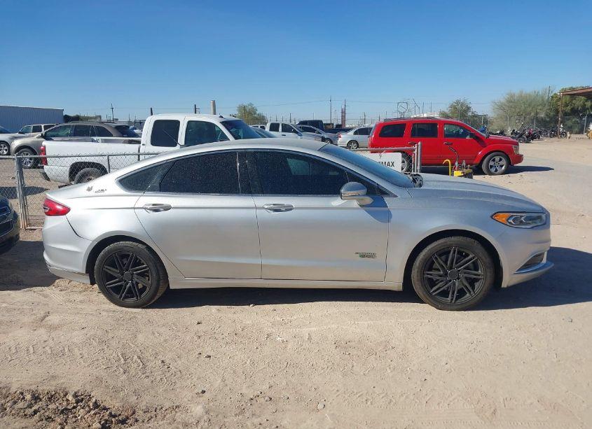 Photo 13 of 2018 Ford Fusion ENERGI SE LUXURY (VIN 3FA6P0PU4JR123581)