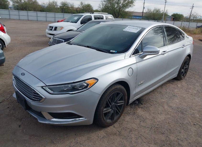 Photo 2 of 2018 Ford Fusion ENERGI SE LUXURY (VIN 3FA6P0PU4JR123581)