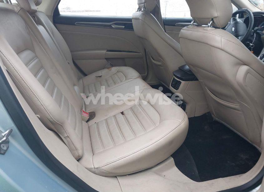 Photo 8 of 2014 Ford Fusion ENERGI SE LUXURY (VIN 3FA6P0PU5ER256985)