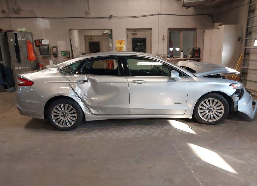 Photo 13 of 2014 Ford Fusion ENERGI SE LUXURY (VIN 3FA6P0PU5ER266223)