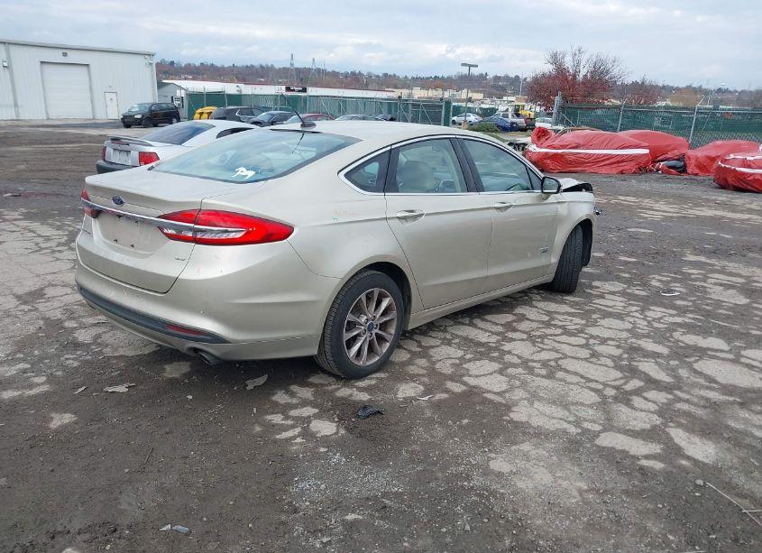Photo 4 of 2017 Ford Fusion ENERGI SE LUXURY (VIN 3FA6P0PU5HR289196)