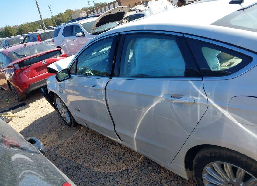 Photo 14 of 2013 Ford Fusion ENERGI SE LUXURY (VIN 3FA6P0PU6DR232905)