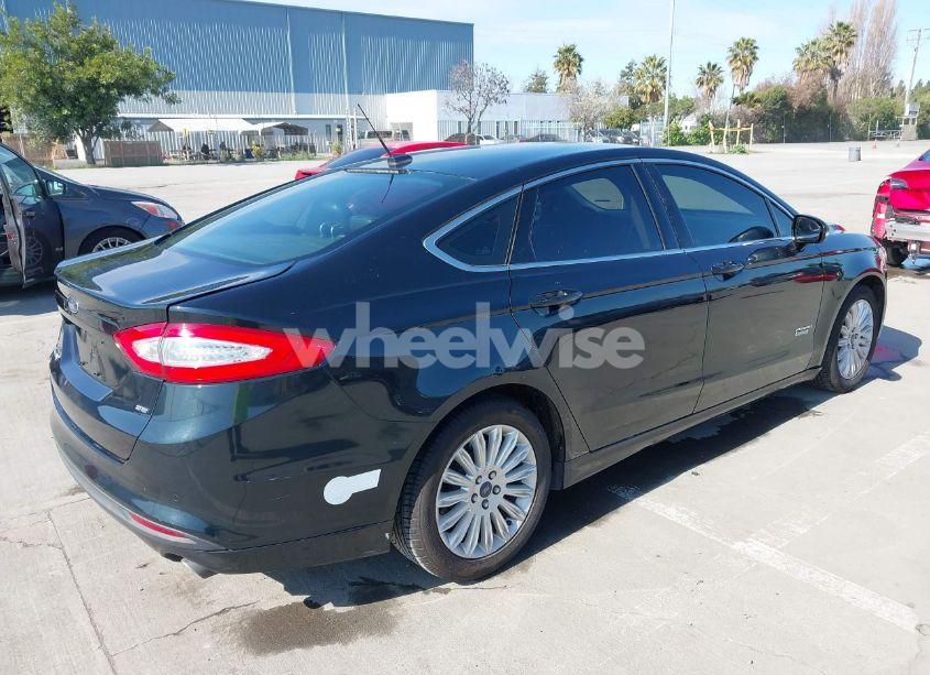 Photo 4 of 2014 Ford Fusion ENERGI SE LUXURY (VIN 3FA6P0PU6ER378674)