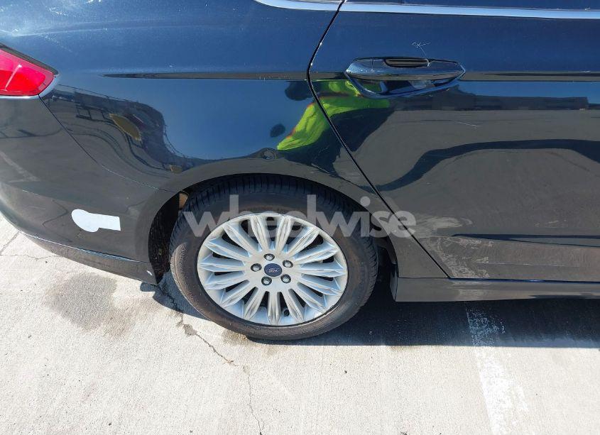 Photo 6 of 2014 Ford Fusion ENERGI SE LUXURY (VIN 3FA6P0PU6ER378674)