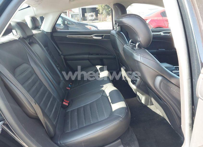 Photo 8 of 2014 Ford Fusion ENERGI SE LUXURY (VIN 3FA6P0PU6ER378674)