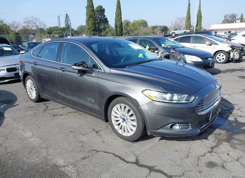 2015 Ford Fusion ENERGI SE LUXURY (VIN 3FA6P0PU6FR253403) main photo