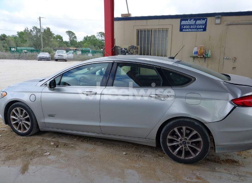Photo 14 of 2017 Ford Fusion ENERGI SE LUXURY (VIN 3FA6P0PU6HR128095)