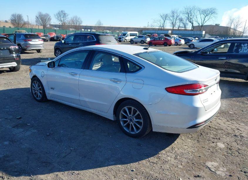 Photo 3 of 2017 Ford Fusion ENERGI SE LUXURY (VIN 3FA6P0PU6HR265019)