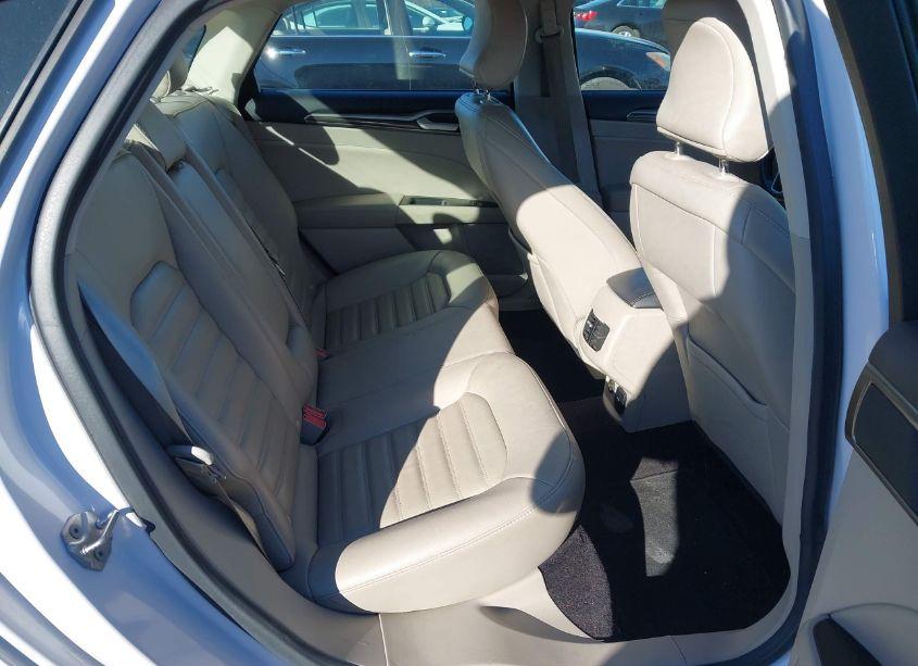 Photo 8 of 2017 Ford Fusion ENERGI SE LUXURY (VIN 3FA6P0PU6HR265019)