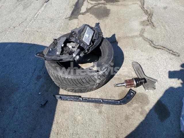 Photo 6 of 2018 FORD FUSION SE PHEV N/A (VIN 3FA6P0PU6JR246413)