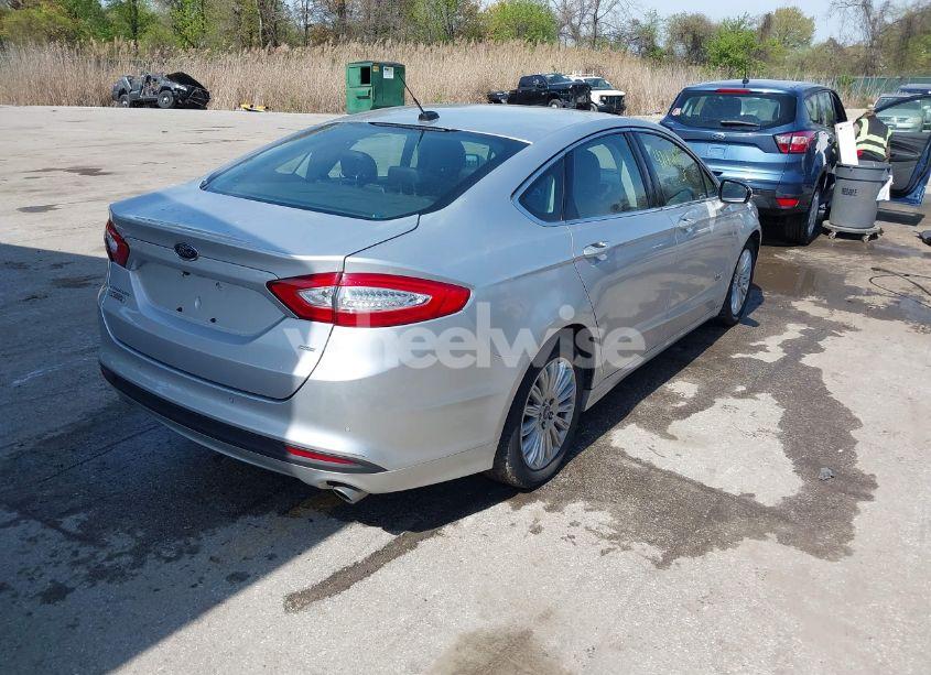 Photo 4 of 2016 Ford Fusion ENERGI SE LUXURY (VIN 3FA6P0PU8GR273122)