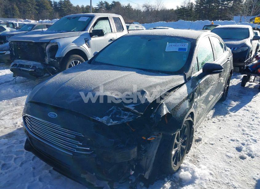 Photo 2 of 2017 Ford Fusion ENERGI SE LUXURY (VIN 3FA6P0PU8HR371519)