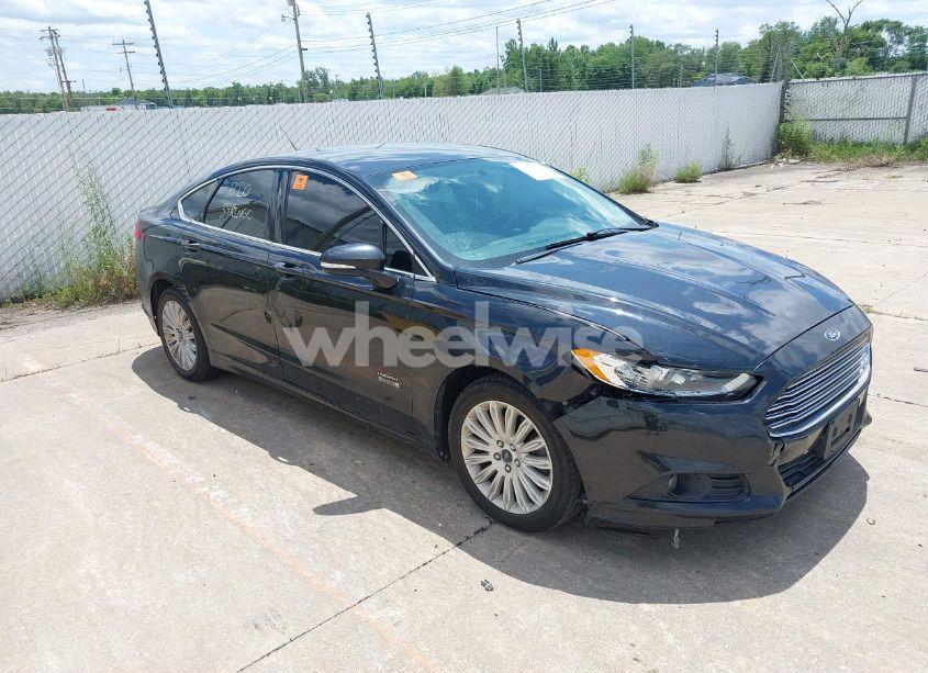 2013 Ford Fusion ENERGI SE LUXURY (VIN 3FA6P0PU9DR285646) main photo