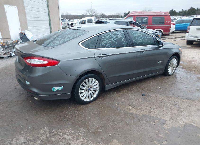 Photo 4 of 2014 Ford Fusion ENERGI SE LUXURY (VIN 3FA6P0PU9ER269416)