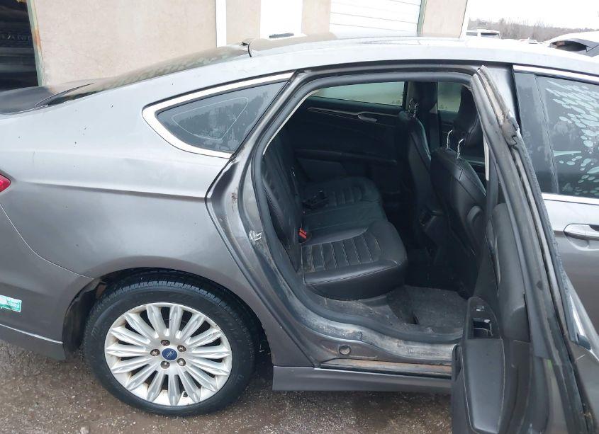 Photo 8 of 2014 Ford Fusion ENERGI SE LUXURY (VIN 3FA6P0PU9ER269416)