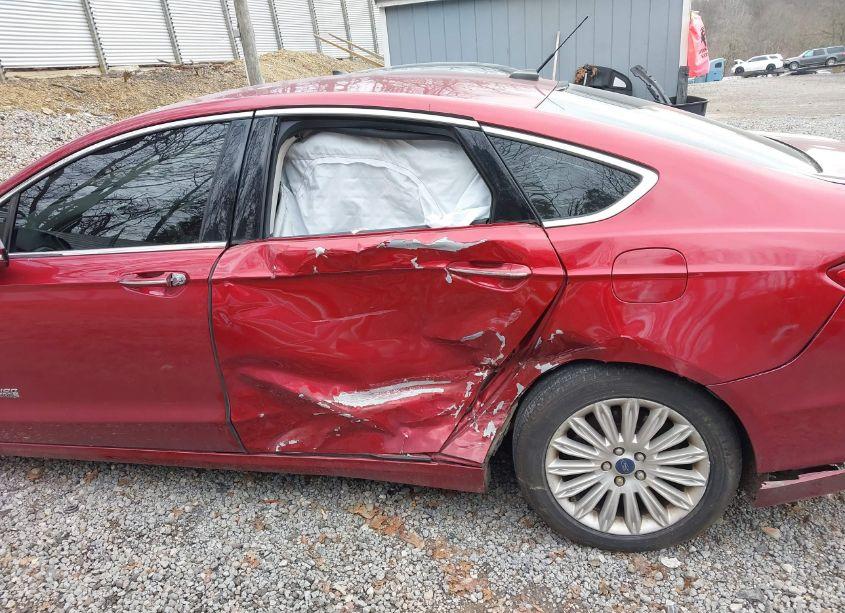 Photo 6 of 2015 Ford Fusion ENERGI SE LUXURY (VIN 3FA6P0PU9FR242945)