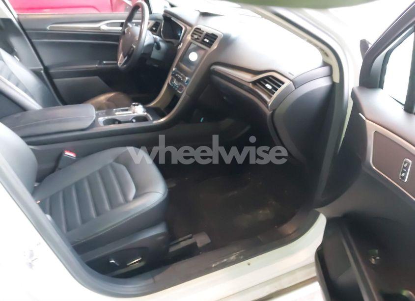 Photo 5 of 2017 Ford Fusion ENERGI SE LUXURY (VIN 3FA6P0PU9HR231222)