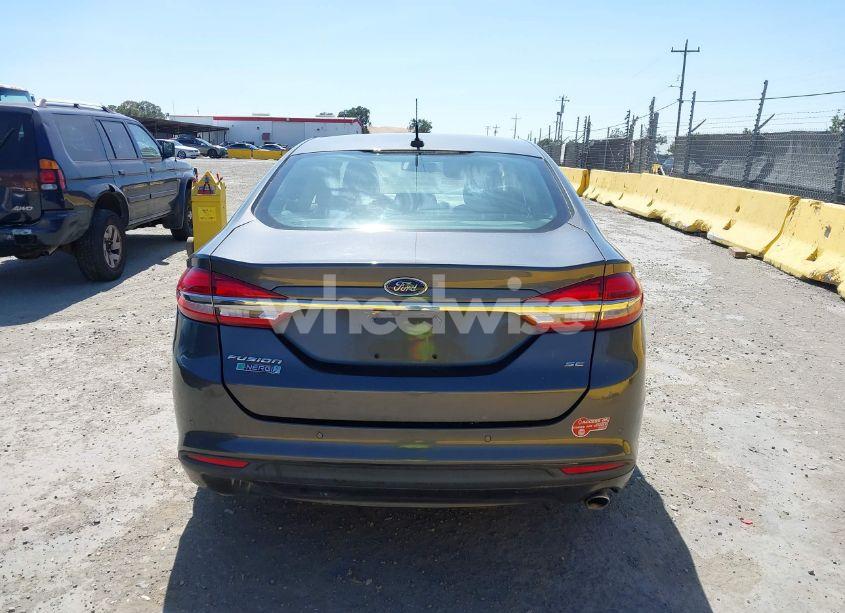Photo 16 of 2018 Ford Fusion ENERGI SE LUXURY (VIN 3FA6P0PU9JR111278)