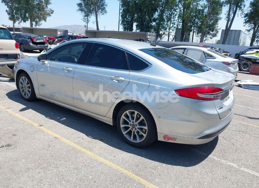 Photo 3 of 2018 Ford Fusion ENERGI SE LUXURY (VIN 3FA6P0PU9JR187261)