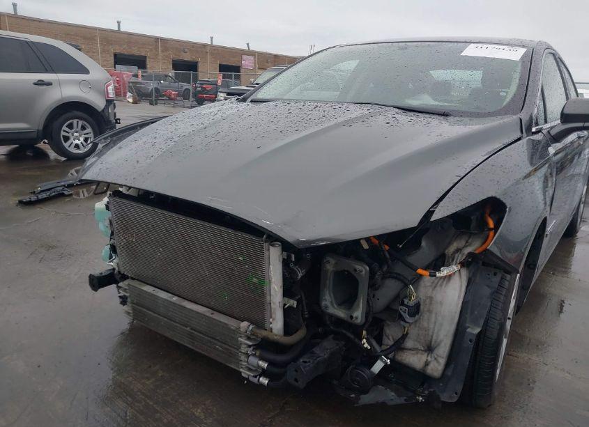 Photo 6 of 2018 Ford Fusion ENERGI SE LUXURY (VIN 3FA6P0PU9JR218413)