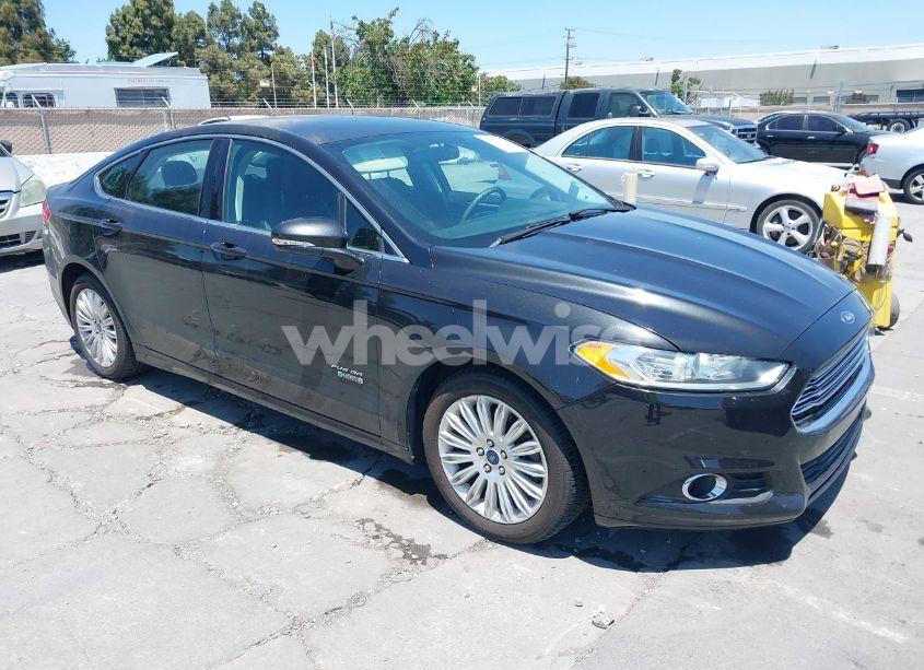 2013 Ford Fusion ENERGI SE LUXURY (VIN 3FA6P0PUXDR386663) main photo