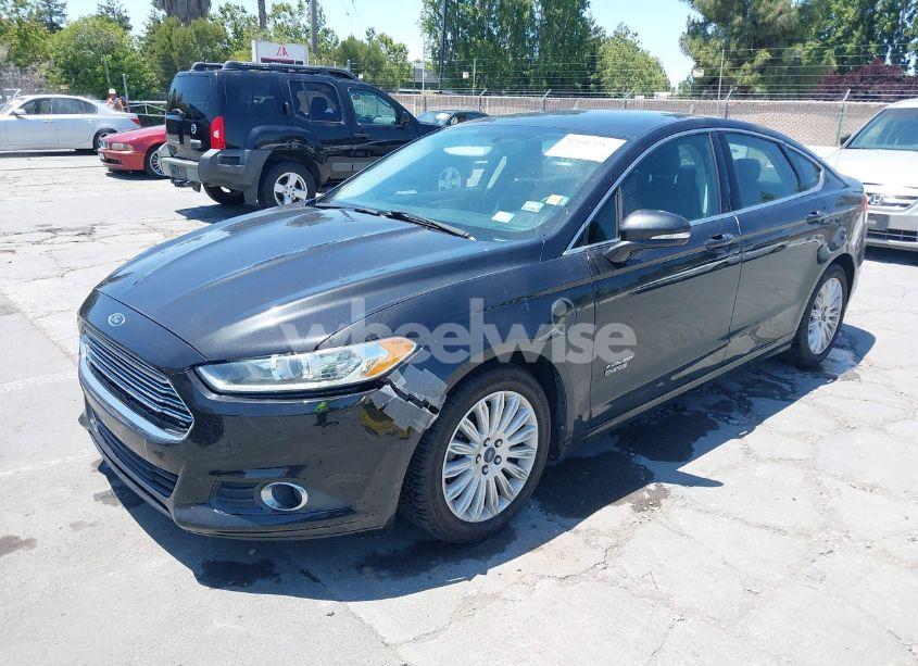 Photo 2 of 2013 Ford Fusion ENERGI SE LUXURY (VIN 3FA6P0PUXDR386663)