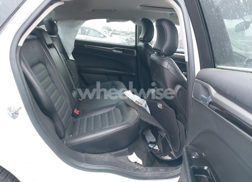 Photo 8 of 2015 Ford Fusion ENERGI SE LUXURY (VIN 3FA6P0PUXFR245420)