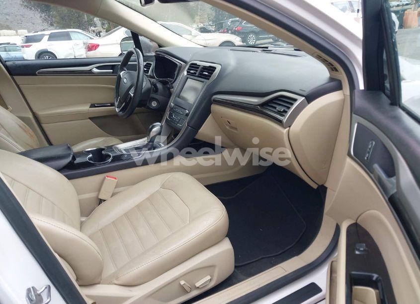 Photo 5 of 2016 Ford Fusion ENERGI SE LUXURY (VIN 3FA6P0PUXGR144976)