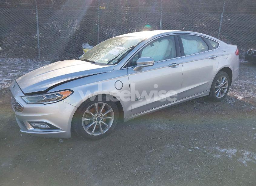 Photo 2 of 2017 Ford Fusion ENERGI SE LUXURY (VIN 3FA6P0PUXHR289338)