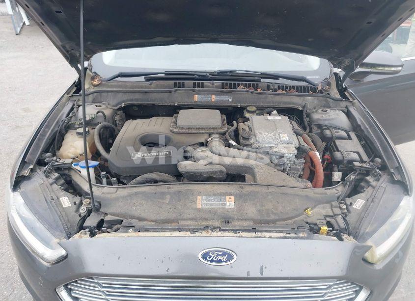 Photo 10 of 2015 Ford Fusion HYBRID TITANIUM (VIN 3FA6P0RU0FR117779)