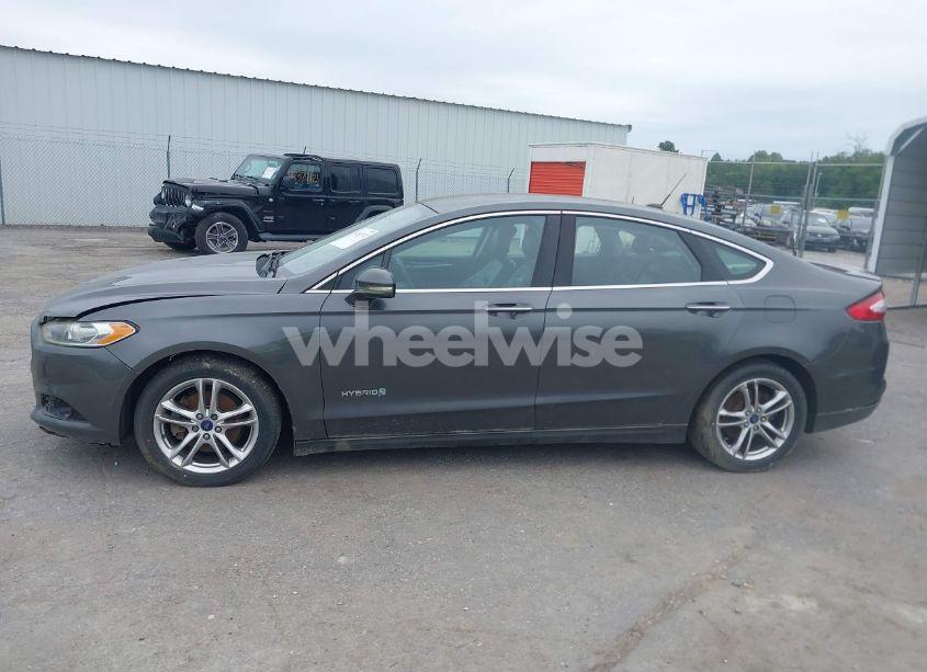 Photo 14 of 2015 Ford Fusion HYBRID TITANIUM (VIN 3FA6P0RU0FR117779)