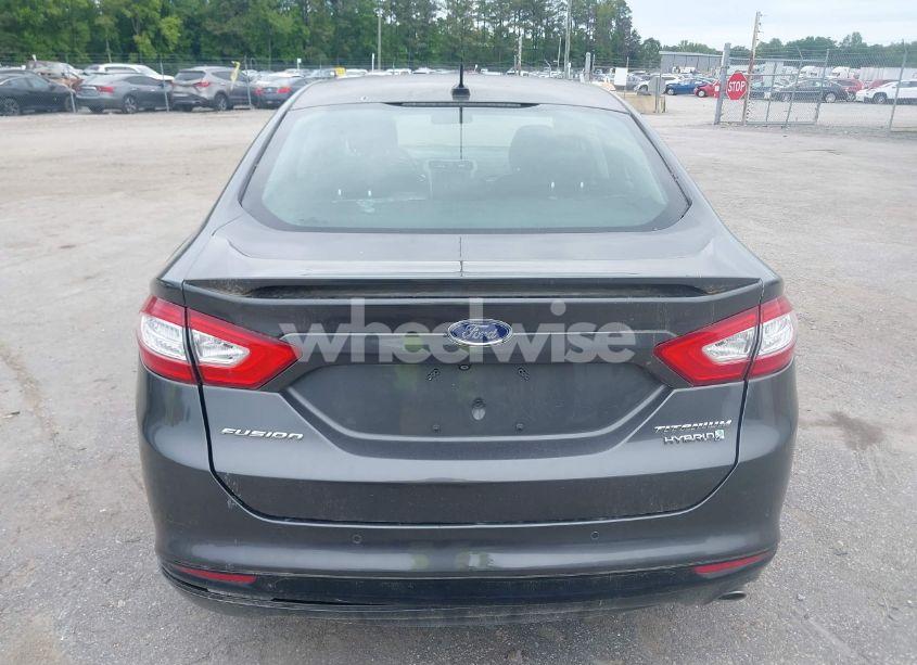 Photo 16 of 2015 Ford Fusion HYBRID TITANIUM (VIN 3FA6P0RU0FR117779)
