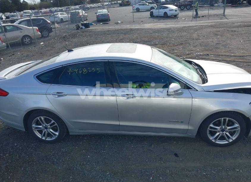 Photo 13 of 2016 Ford Fusion HYBRID TITANIUM (VIN 3FA6P0RU0GR288212)