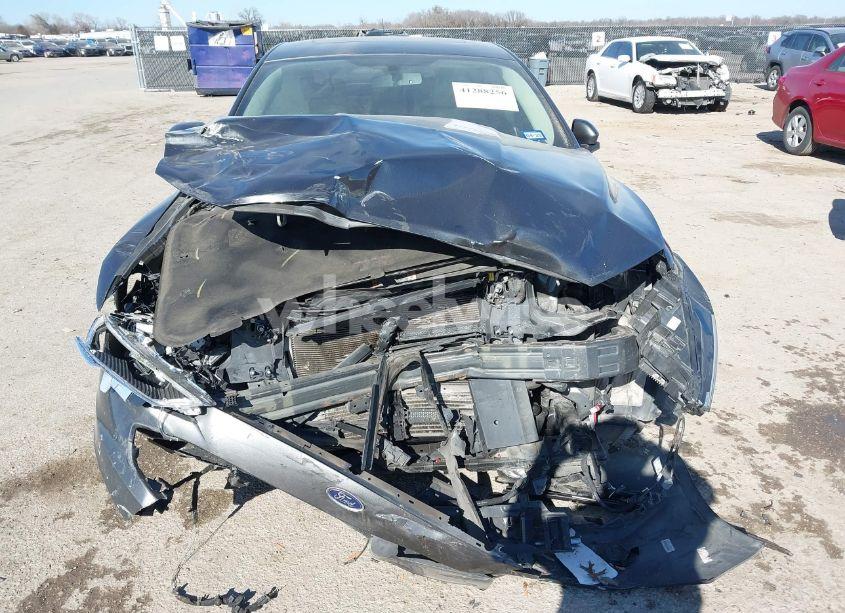 Photo 12 of 2017 Ford Fusion HYBRID TITANIUM (VIN 3FA6P0RU0HR314681)