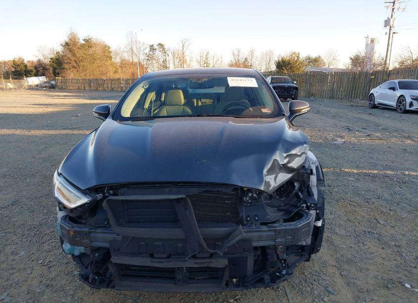 Photo 13 of 2017 Ford Fusion HYBRID TITANIUM (VIN 3FA6P0RU0HR359975)