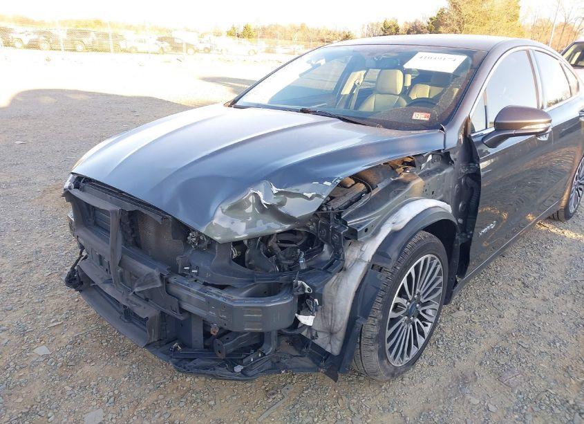 Photo 6 of 2017 Ford Fusion HYBRID TITANIUM (VIN 3FA6P0RU0HR359975)