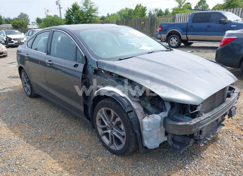 2020 Ford Fusion HYBRID TITANIUM (VIN 3FA6P0RU0LR141494) main photo